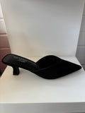 Black Pointed Toe Mule