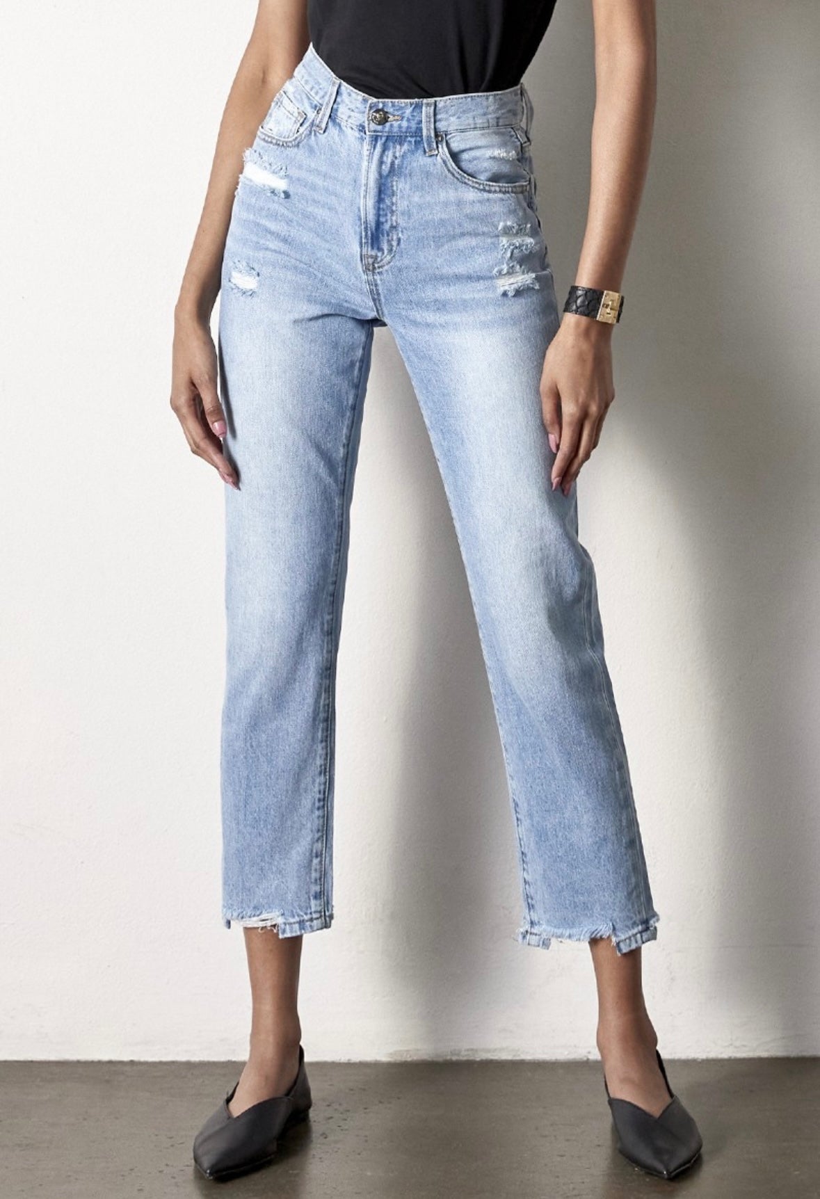 Medium Wash High Rise Girlfriend Jeans