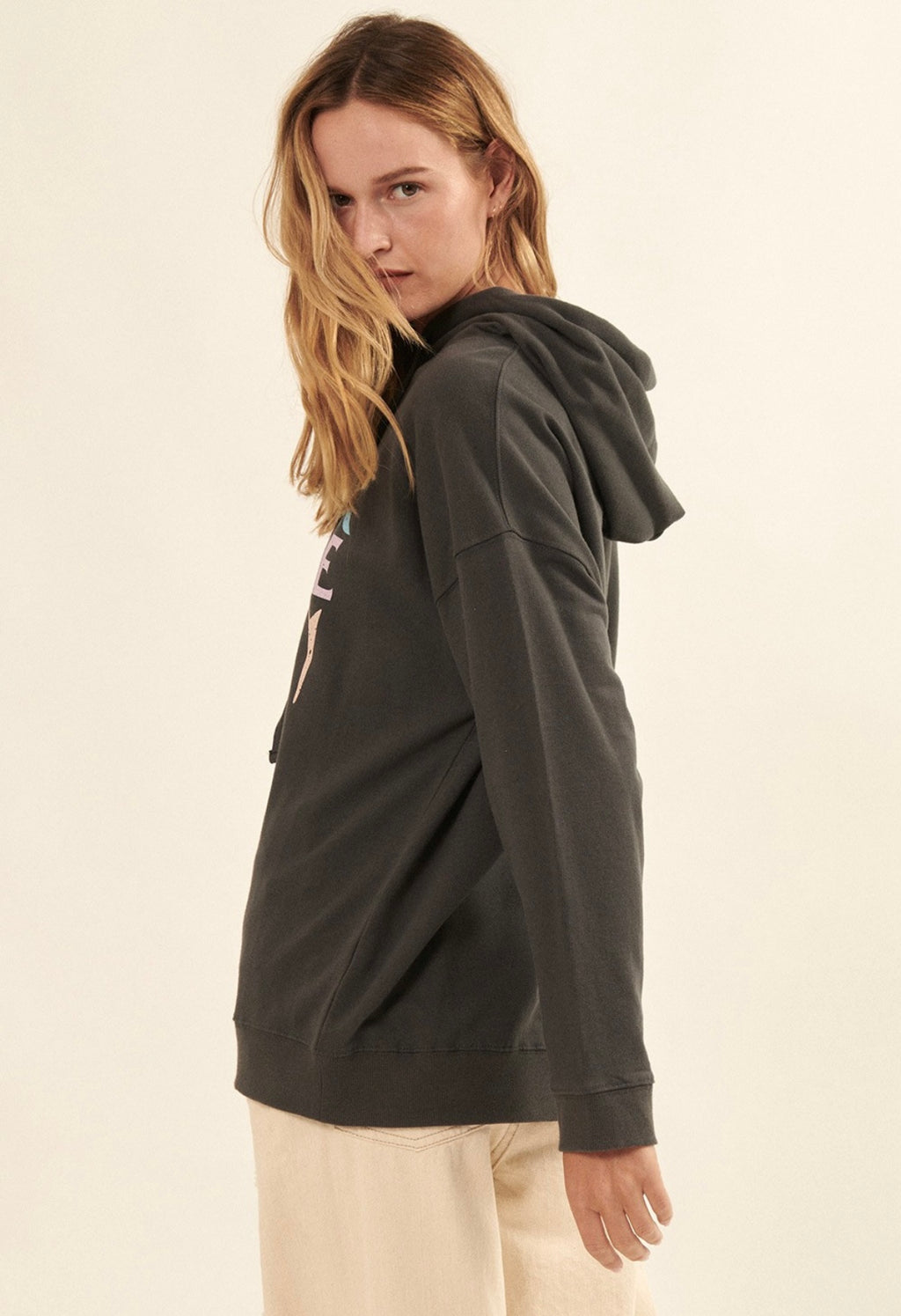 90’s Hooded Sweatshirt