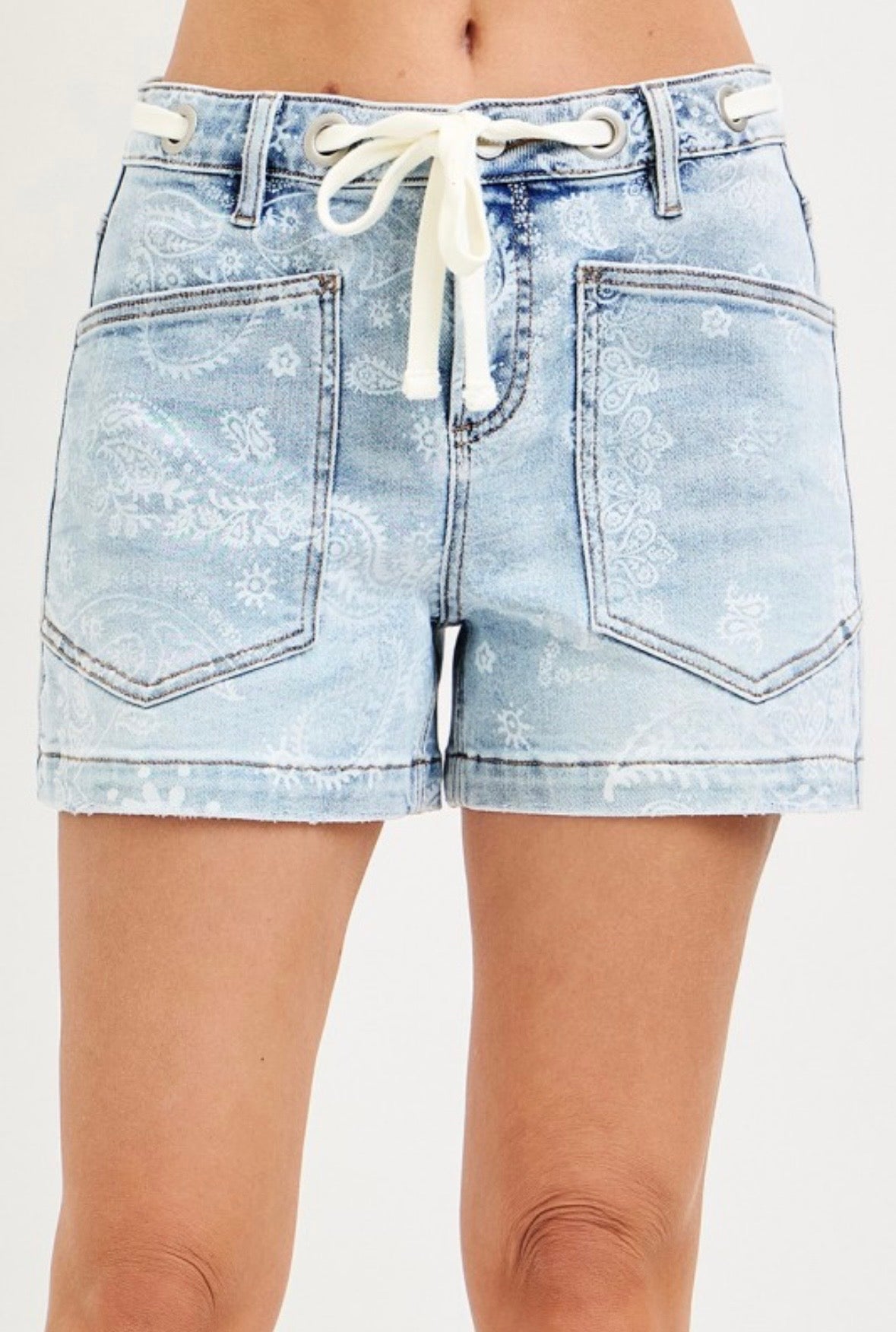 Light Paisley Shorts