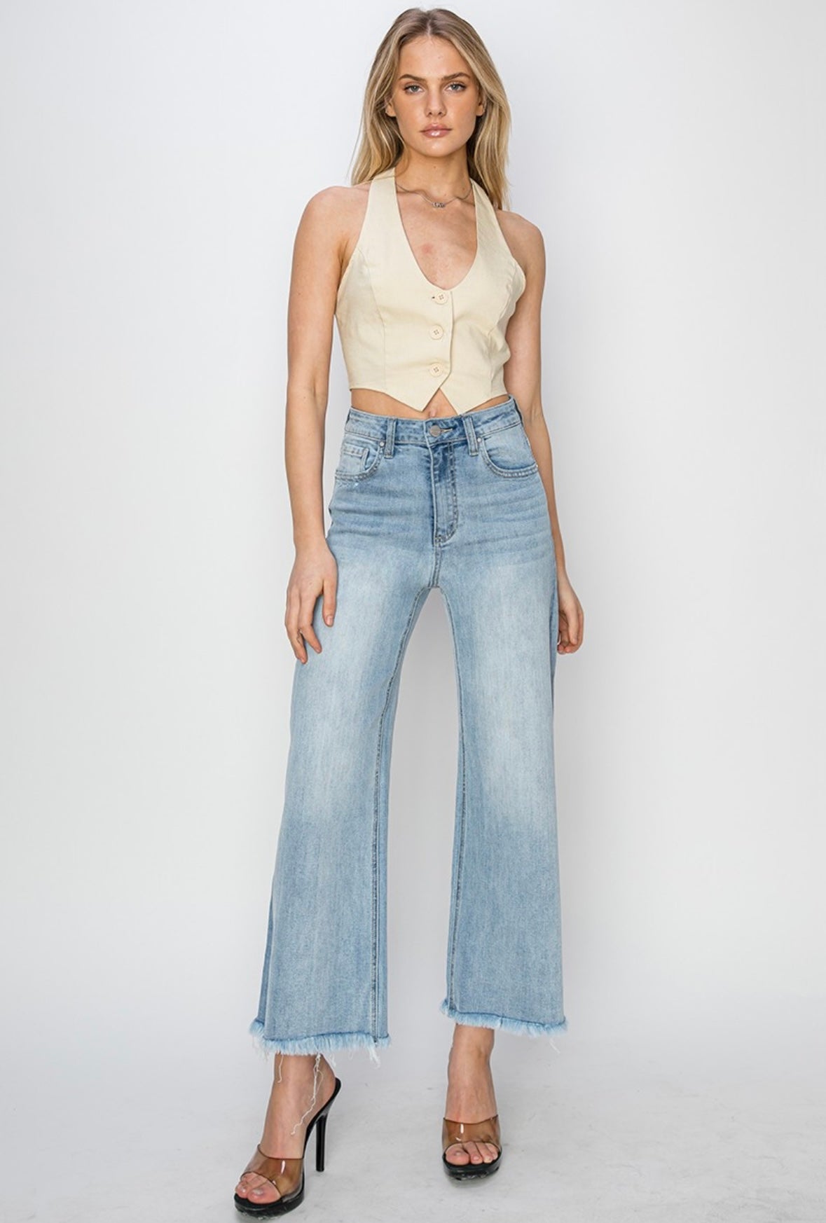 Lightwash Cropped Wide Leg Jeans