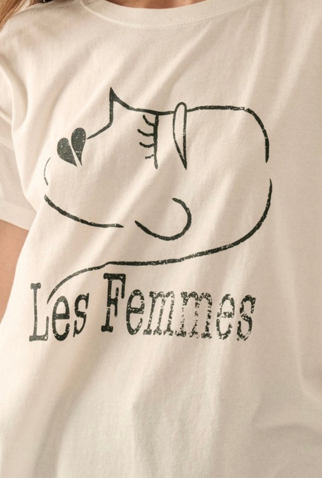Les Femmes Graphic Tee