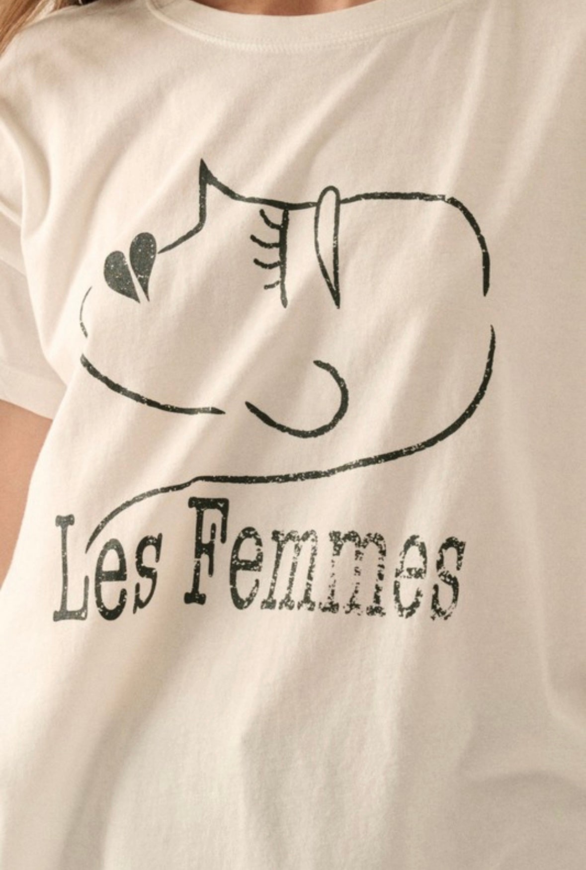 Les Femmes Graphic Tee