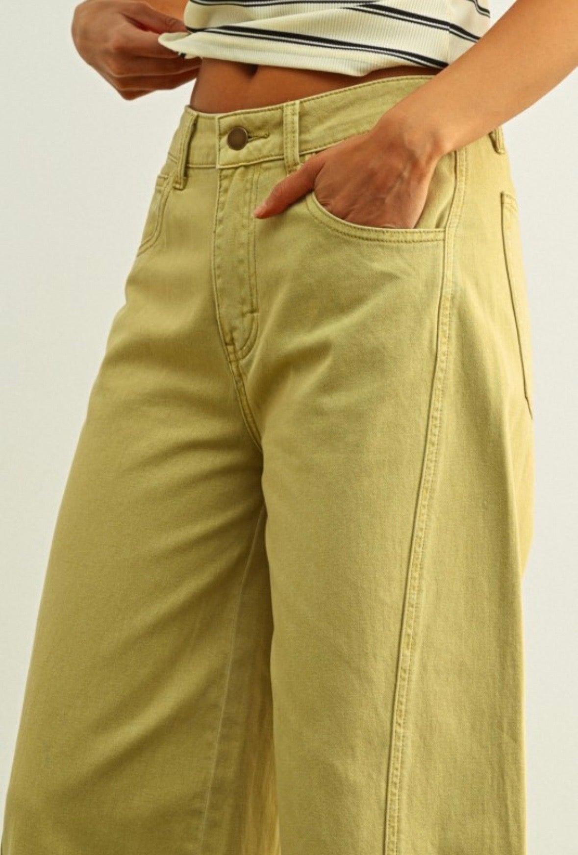 Sage Barrel Jeans