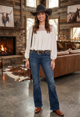 Ivory Lace Balloon Blouse