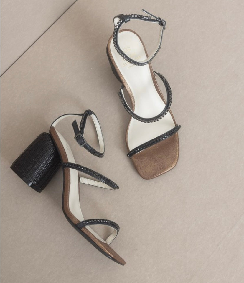 Black Destiny Studded Raffia Sandals