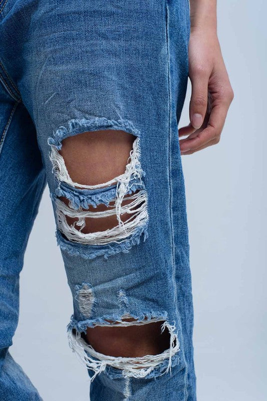 Distressed Boyfriend Jeans