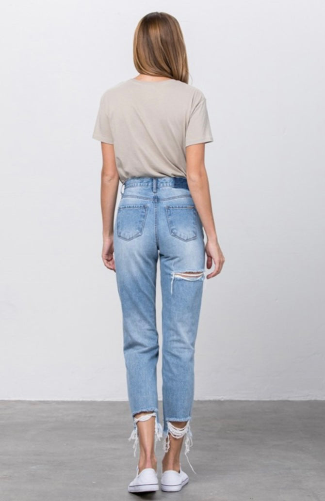 Lightwash Distressed Mom Jeans