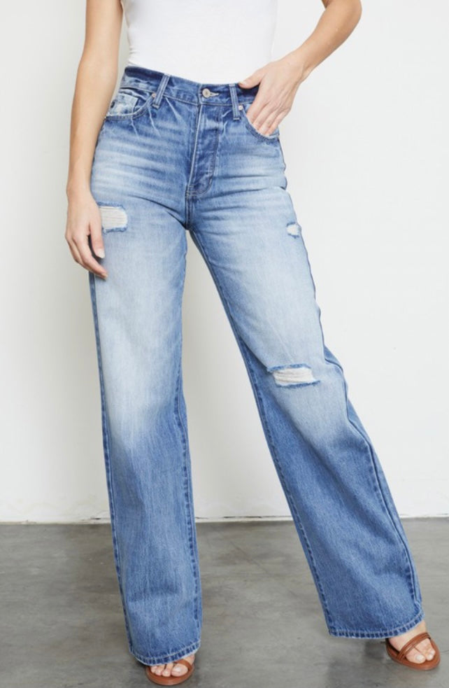 Light High Rise Wide Leg Jeans