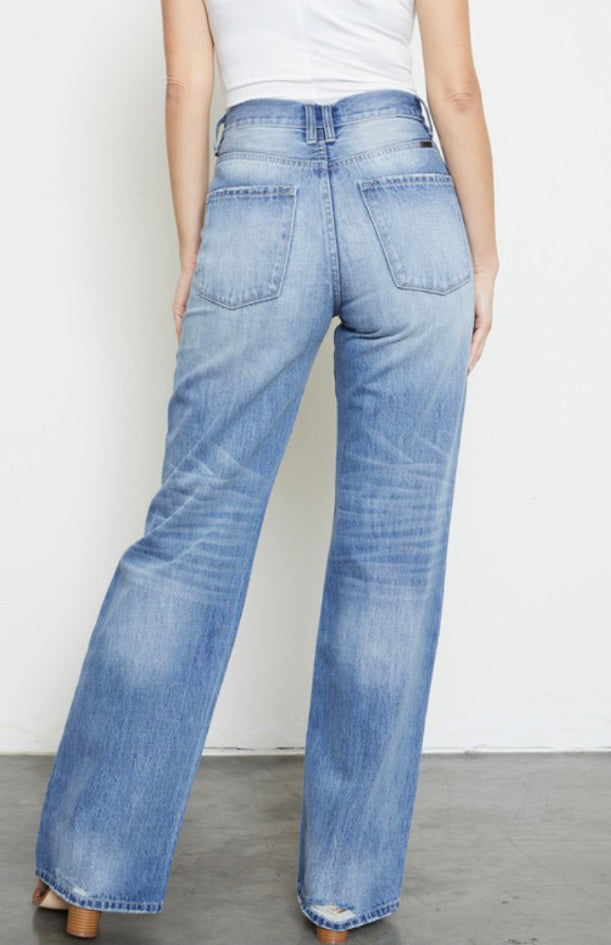 Light High Rise Wide Leg Jeans