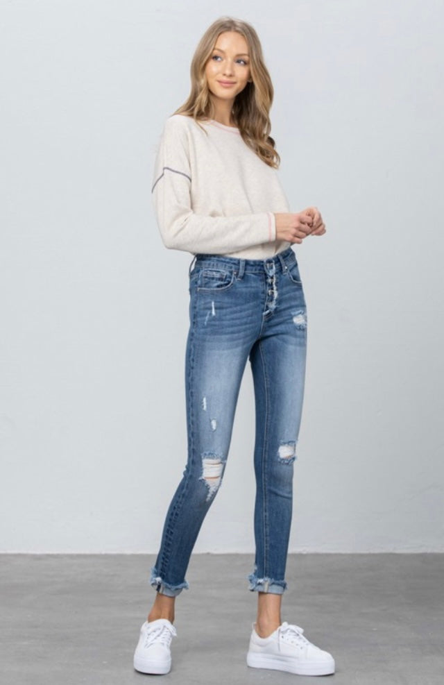 Distressed Fly Skinny Jeans